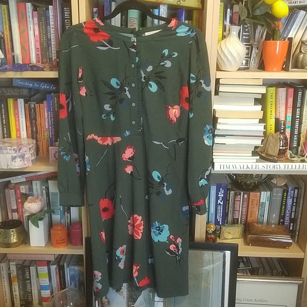 LOFT green floral long sleeved dress